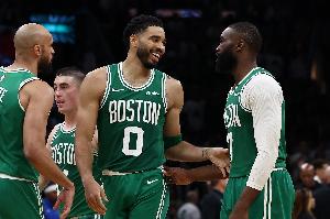 01直播nba在线直播_首发阵容官宣_战术复盘拆解