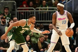 NBA夏季联赛直播_首发阵容官宣_战术复盘拆解