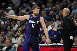 01直播NBA_比分文字直播_移动端免下载