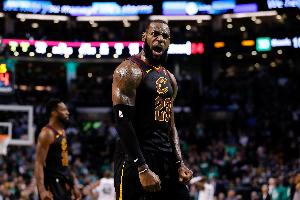 01直播NBA别安_比分文字直播_移动端免下载