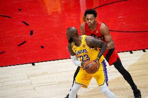 球帝直播NBA_全场进球集锦_现场高清回放