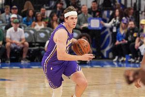 球帝直播nba直接进入_黑白雨燕网络直播_更衣室独家爆料
